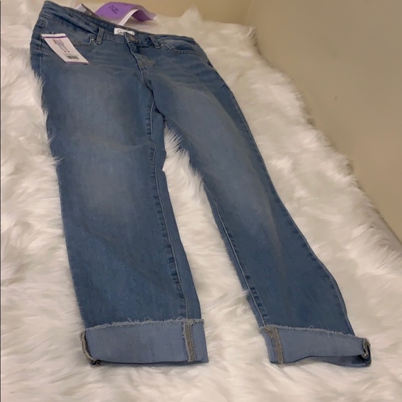 Jessica Simpson relaxed skinny crop Jeans - Picture 5 of 12